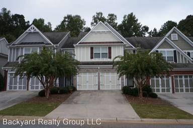 Main picture of 208 Parc View Ln