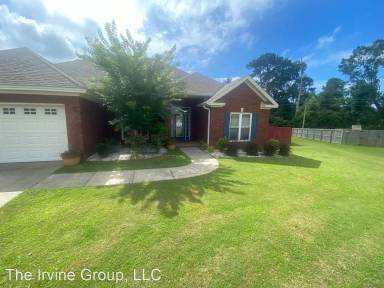 Main picture of 1301 Carson Dr