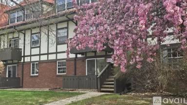 Main picture of Arborwood Condominiums