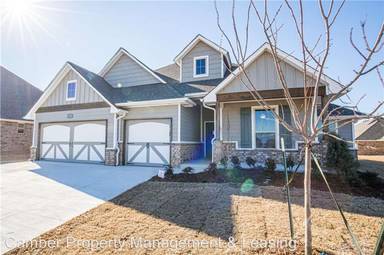 Main picture of 2808 Hamden Ave