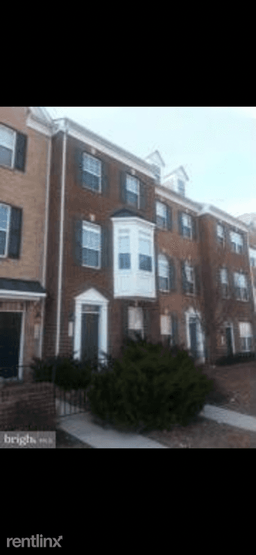 Main picture of 538 Garrett a Morgan Blvd
