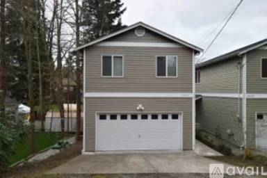 Main picture of 10423 1st Ave SW