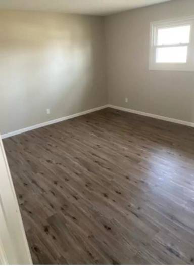 Main picture of 1612 Honeysuckle Dr