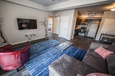 Main picture of 2113 4th St SW
