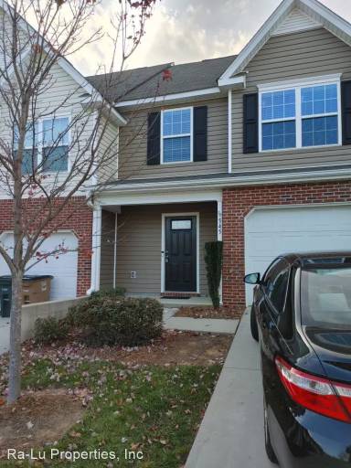 Main picture of 506 Song Sparrow Ln