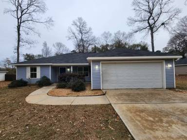 Main picture of 223 Addison Ln