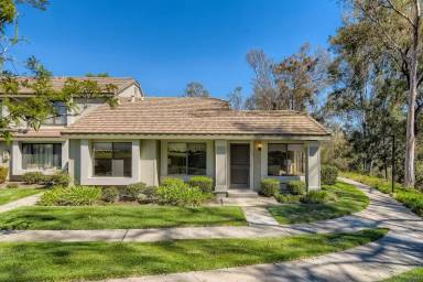 Main picture of 5320 Oakleaf Pt