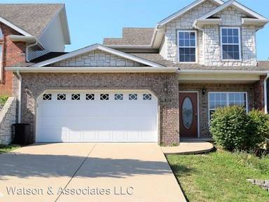 Main picture of 305 - 307 Carmel Valley Way