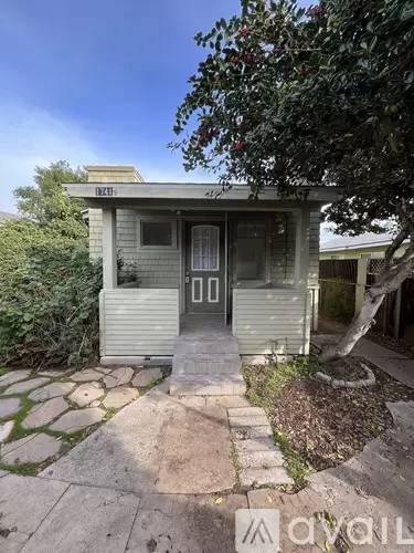 Main picture of 1741 30th St