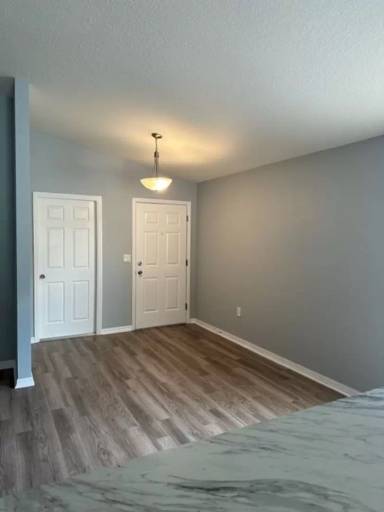 Main picture of 327 Tanager St