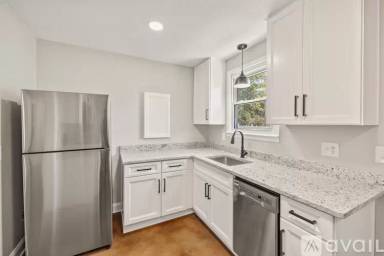 Main picture of 2582 Hobert Rd