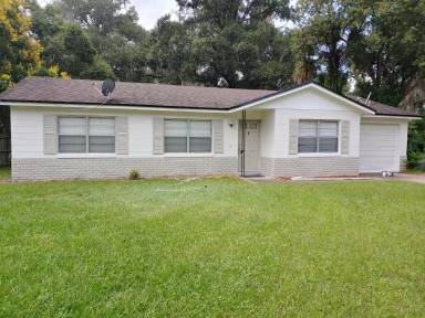 Main picture of 502 Ewing Ln