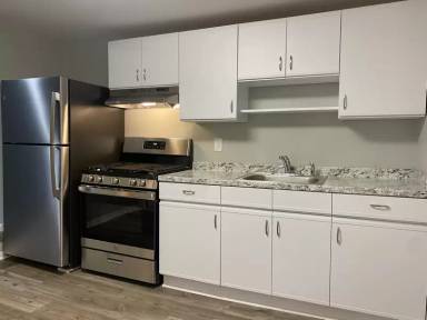 Main picture of 109 Runyon Ave