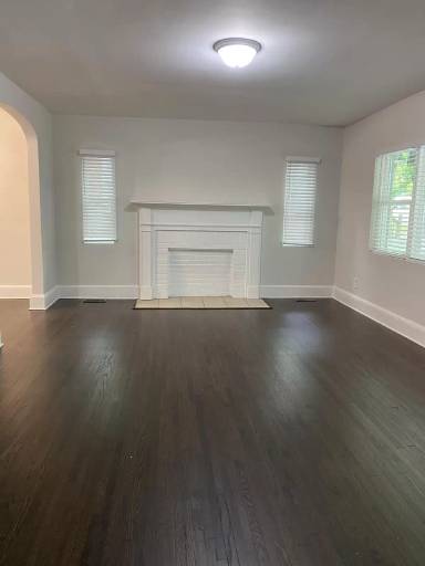Main picture of 1124 Justice Ave
