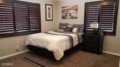 Main picture of 655 E Riviera Cir