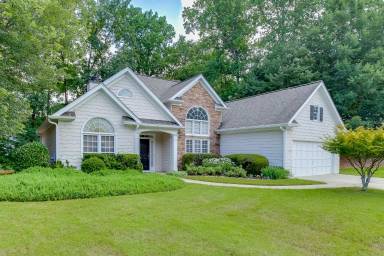 Main picture of 6440 Deep Woods Ct