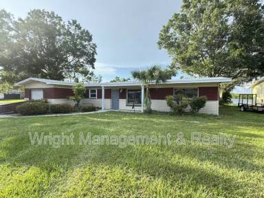 Main picture of 427 Country Club Dr