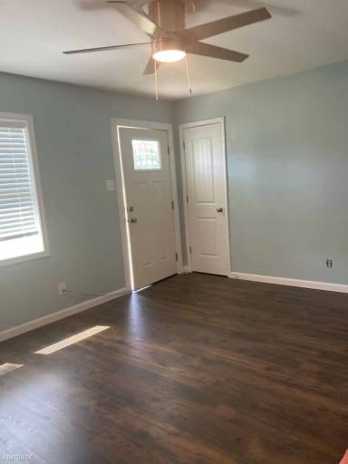 Main picture of 832 Hubert Dr