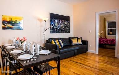 Main picture of 9 Stuyvesant Ave