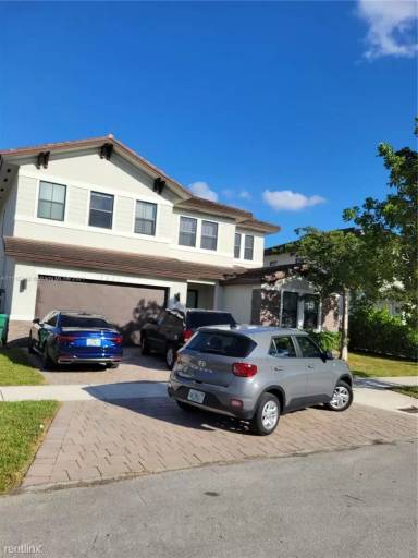 Main picture of 7321 SW 163rd Ct
