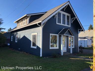 Main picture of 200 E 3rd St