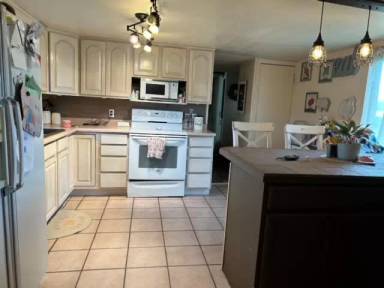 Main picture of 7000 Porter Ave