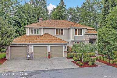Main picture of 5611 178th Ave SE