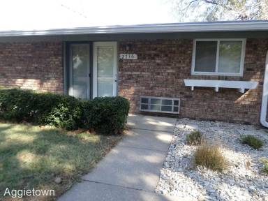 Main picture of 2704 Brockman St