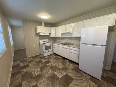 Main picture of 1039 Decatur Rd
