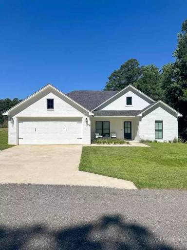Main picture of 119 Gumwood Dr