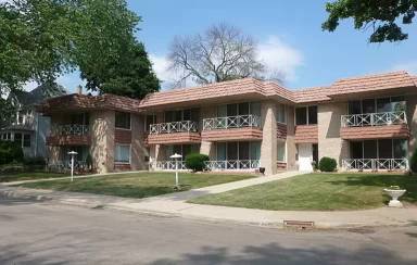 Main picture of 684 S Indiana Ave