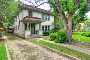 Main picture of 5231 El Campo Ave