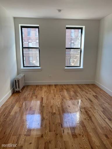 Main picture of 1299 Eastern Pkwy
