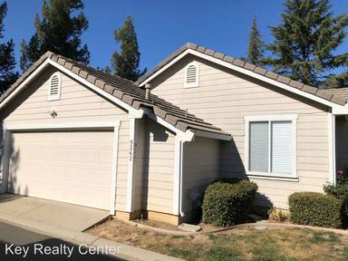 Main picture of 9262 Laguna Pointe Way