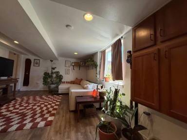 Main picture of 1511 Lakeway Dr