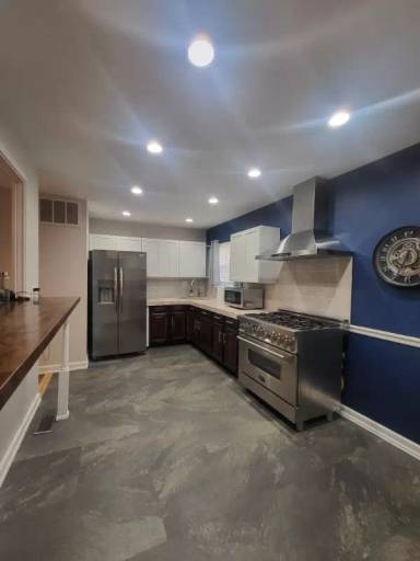 Main picture of 394 Overlook Rd