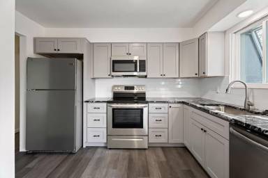 Main picture of 1629 Azalea Dr