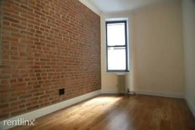 Main picture of 212 E 25th St