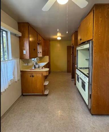 Main picture of 940 Abbot Ave