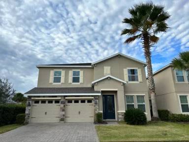 Main picture of 4941 Maple Park St