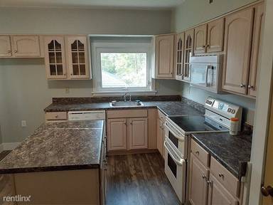 Main picture of 535 E 20th St