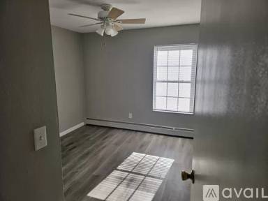 Main picture of Lamar Place Apartments