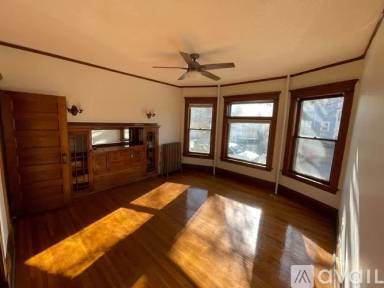 Main picture of 776 Dayton Ave