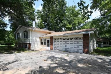 Main picture of 2706 Christy Ave