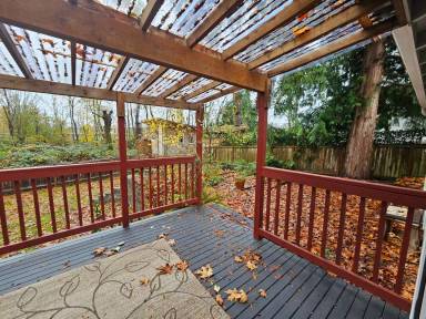 Main picture of 10620 171st Ave NE