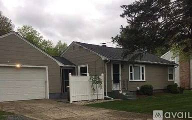 Main picture of 183 Plain St