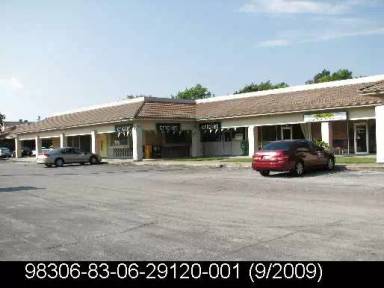 Main picture of 6642 S Lewis Ave