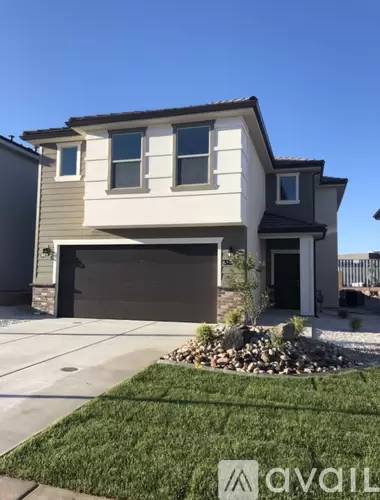 Main picture of 3157 E Halo Ln