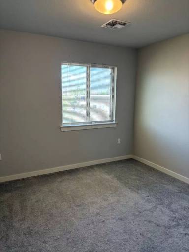 Main picture of 11571 Leonor Duran St