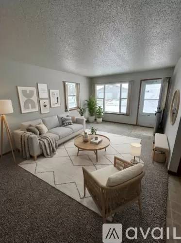 Main picture of 150 Park Pl